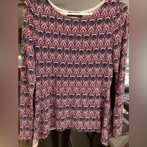 Ivanka Trump long sleeve soft jersey, round neck -95 rayon 5 Spandex. Size S/P.